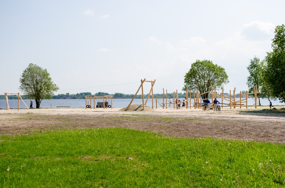 Rotaļu laukums II