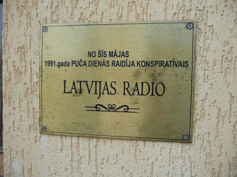 Gaismas-iela-radiostudija-plaksne